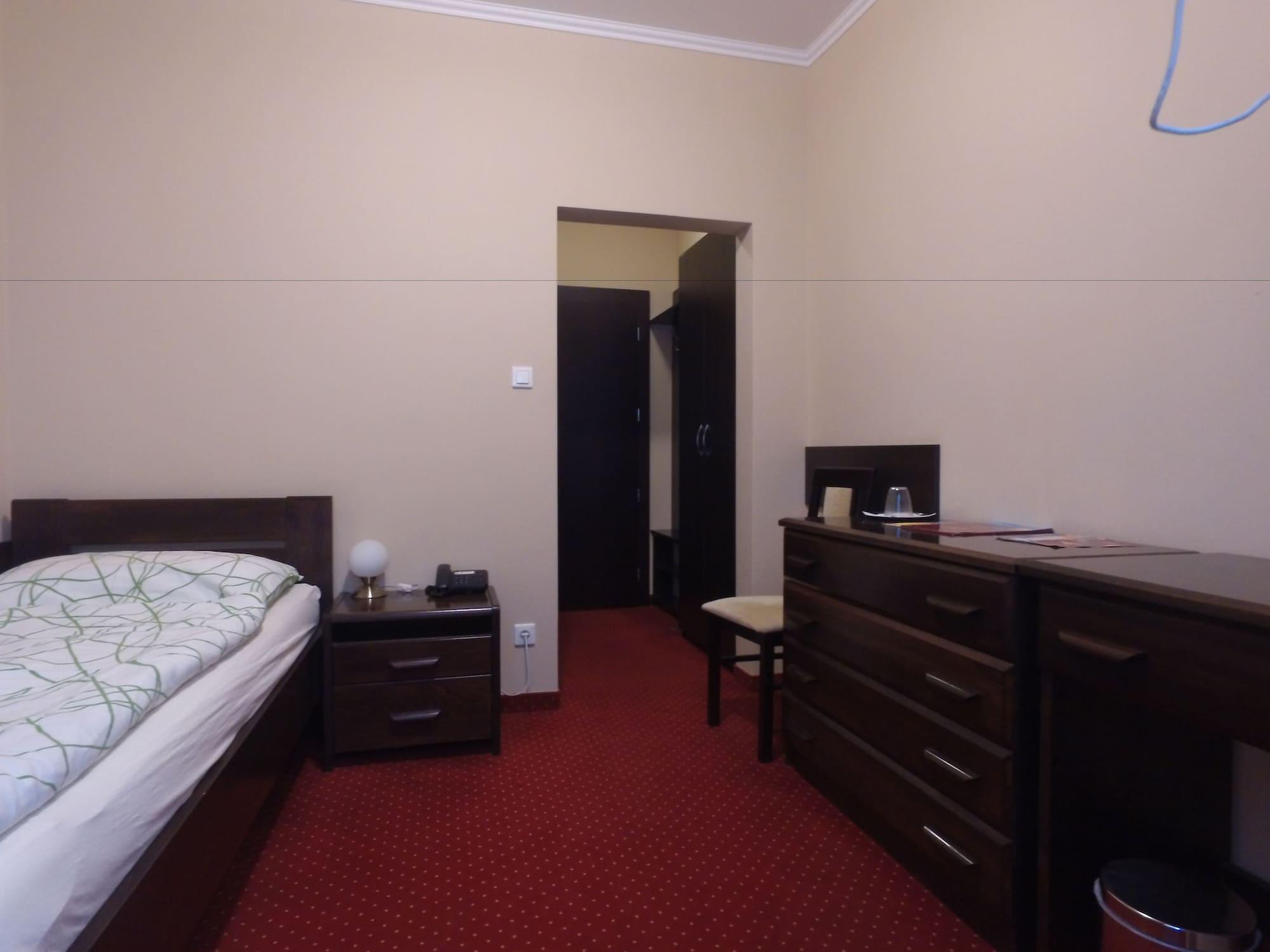 Hotel Europa Liptovský Mikuláš Екстериор снимка