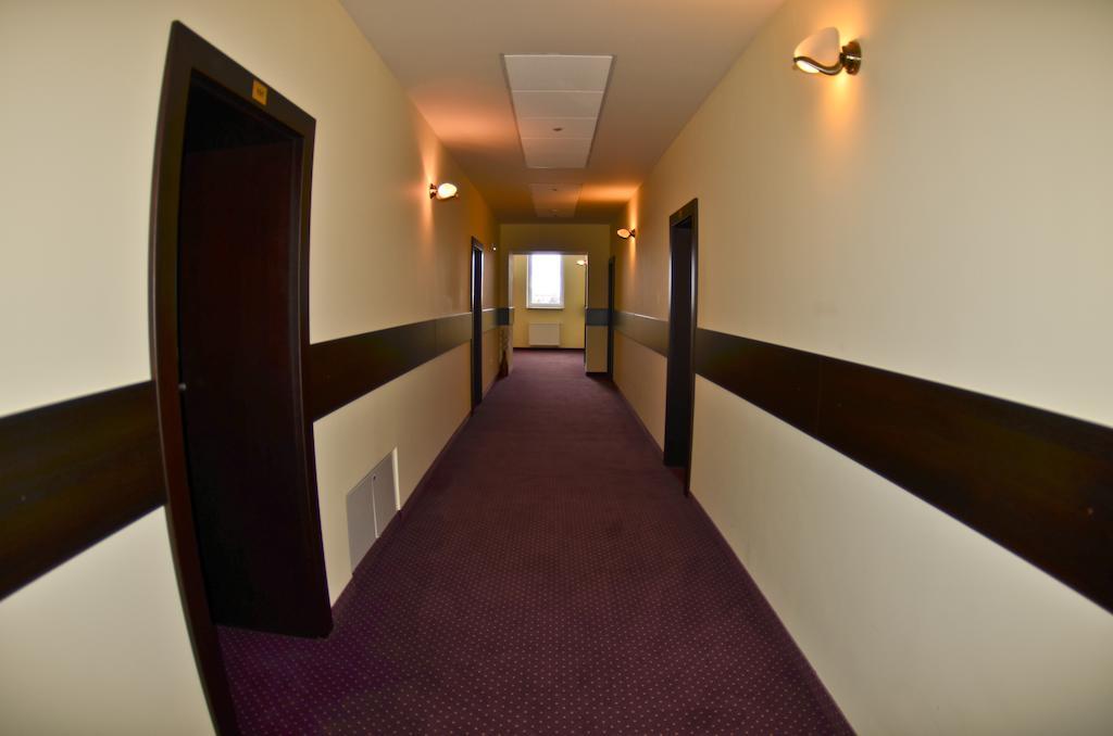 Hotel Europa Liptovský Mikuláš Екстериор снимка