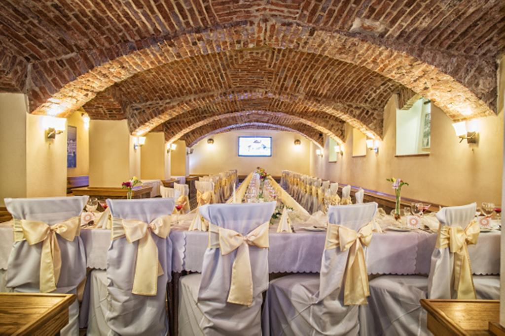 Hotel Europa Liptovský Mikuláš Екстериор снимка