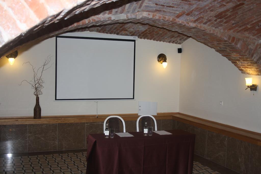 Hotel Europa Liptovský Mikuláš Екстериор снимка