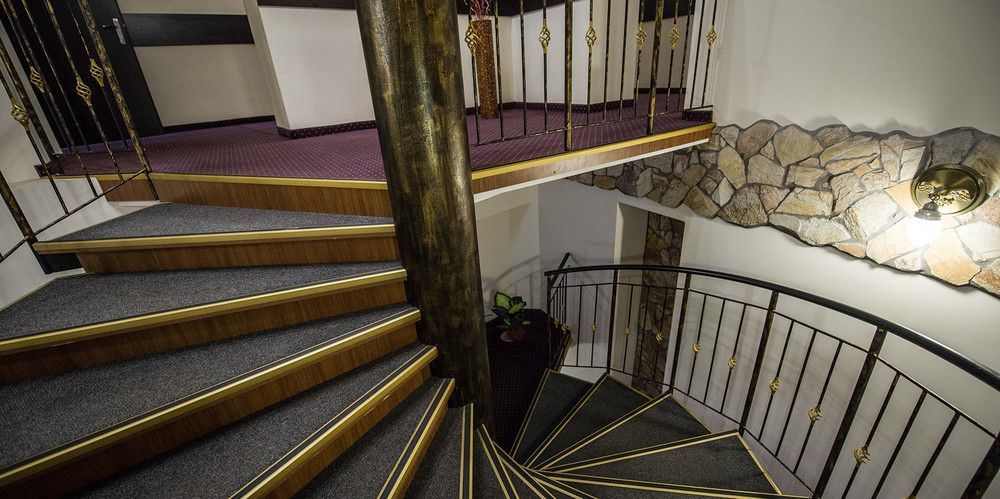 Hotel Europa Liptovský Mikuláš Екстериор снимка