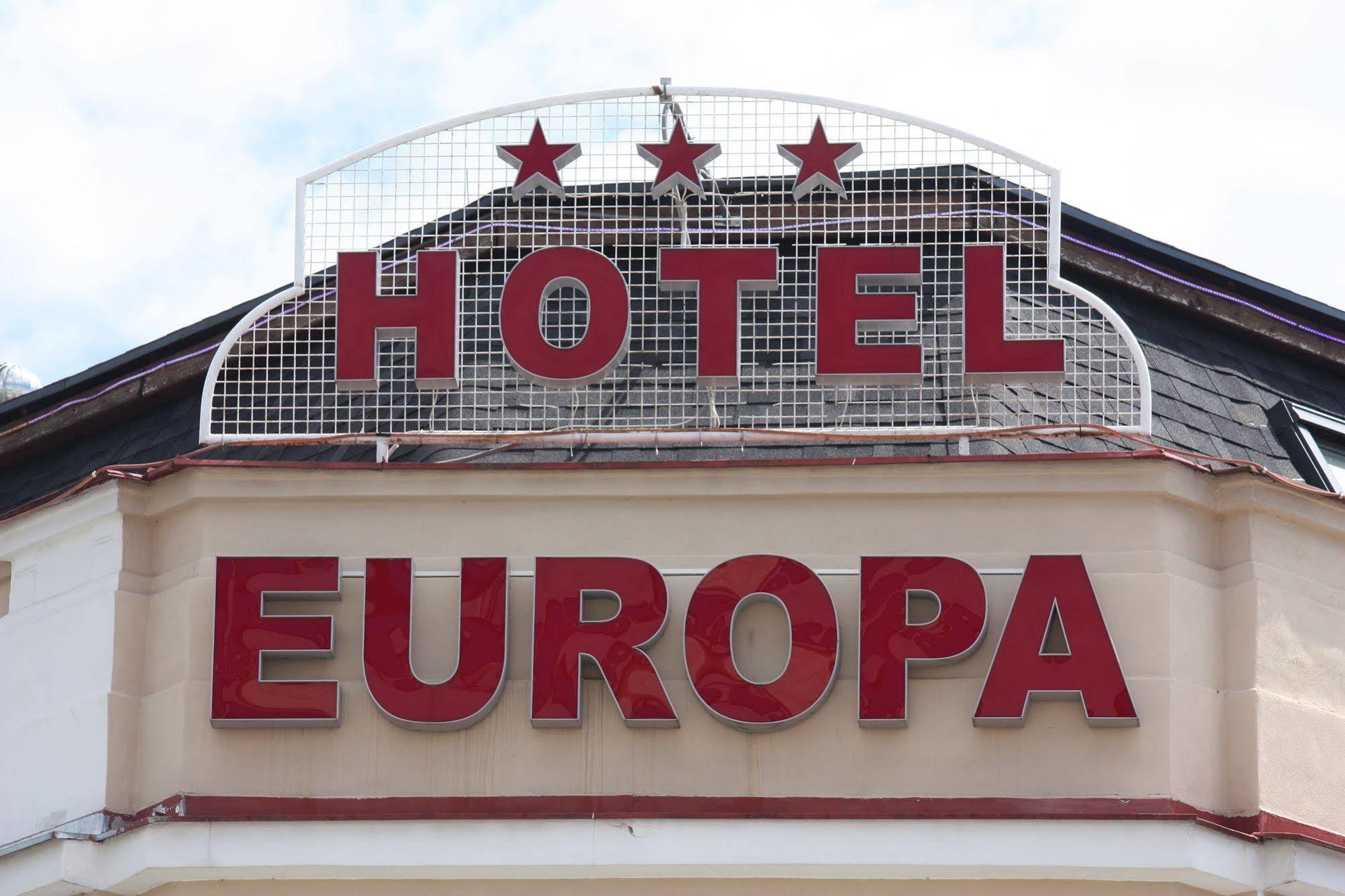 Hotel Europa Liptovský Mikuláš Екстериор снимка