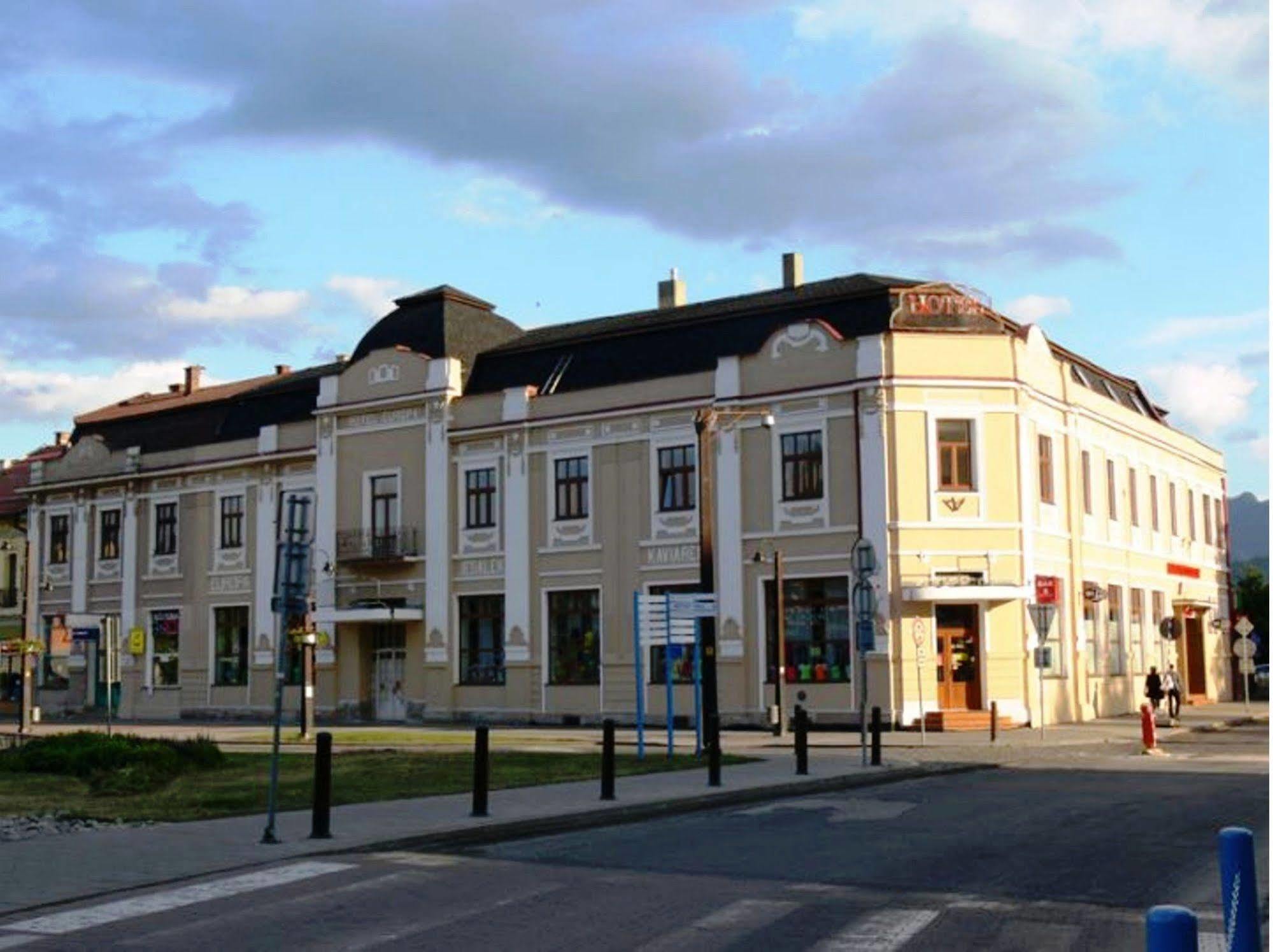 Hotel Europa Liptovský Mikuláš Екстериор снимка