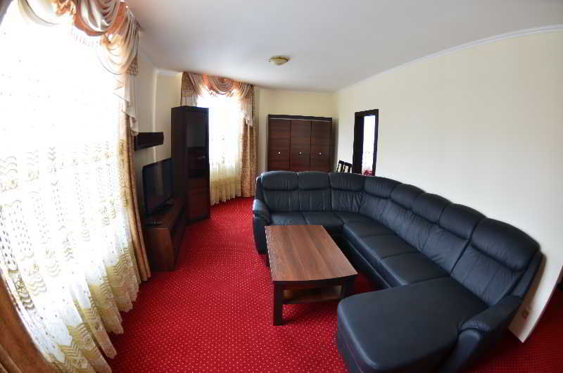 Hotel Europa Liptovský Mikuláš Екстериор снимка